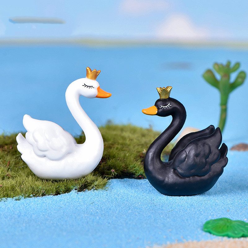 Mini Fairy Garden Animals White And Black Cute Resin Swan Model Wholesale Fairy Garden Accessories Supplies Miniture Fairy Garden Ornament Small Artificial Birds Figurine Kids Gifts Terrarium Fairy Garden Kits Decoration Table Decor